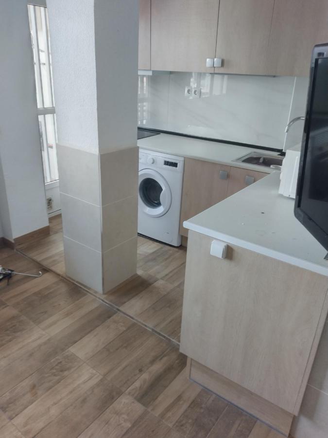 Sentral Appartement In Torrevieja Exterior foto