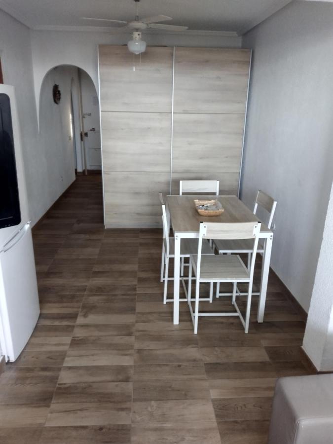 Sentral Appartement In Torrevieja Exterior foto